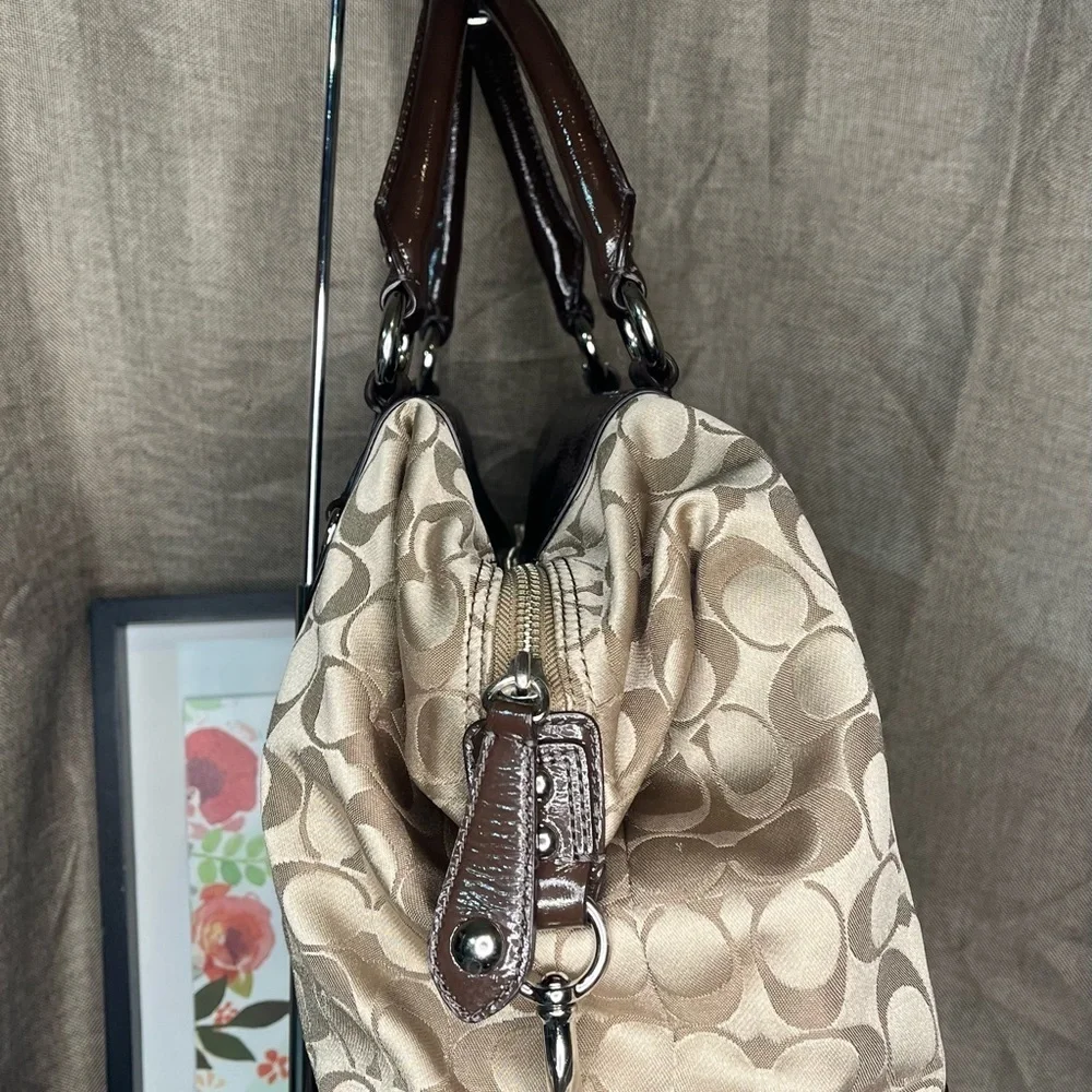 Y2K COACH Ashley Signature Satchel F15440 Rare Find, Classic, Timeless